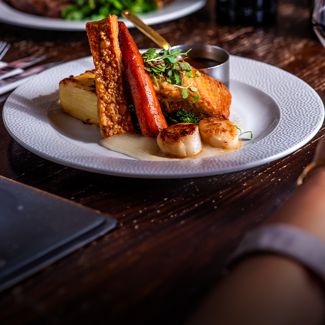 Explore our great offers on Pub food at The Lyttelton Arms